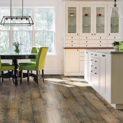 Kitchen with hardwood flooring - Westport Cape - Monterey Oak